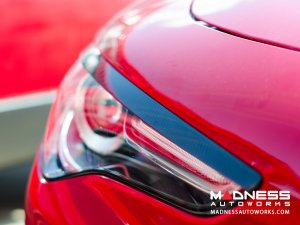 Alfa Romeo Stelvio Headlight Trim Kit - Carbon Fiber